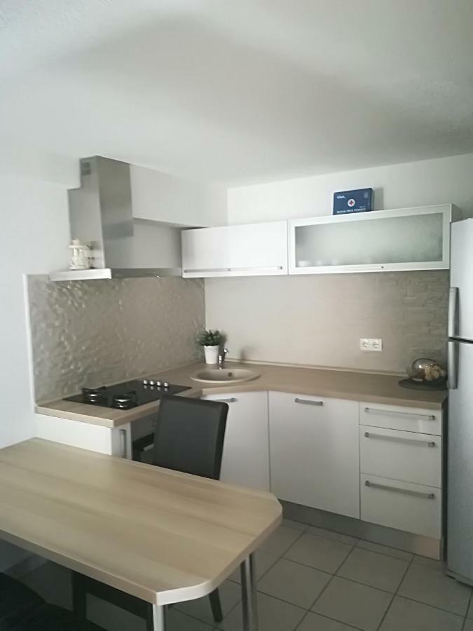 Baska Voda - Apartmani Vesna Extérieur photo
